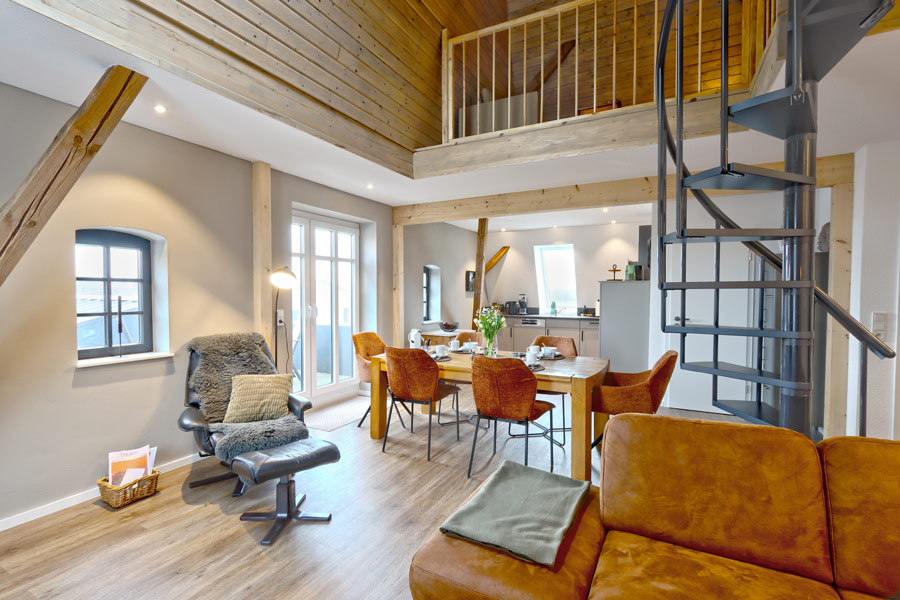 Ferienwohnung Großer Heuboden Wohnzimmer Ferienwohnung Großer Heuboden Wohnzimmer